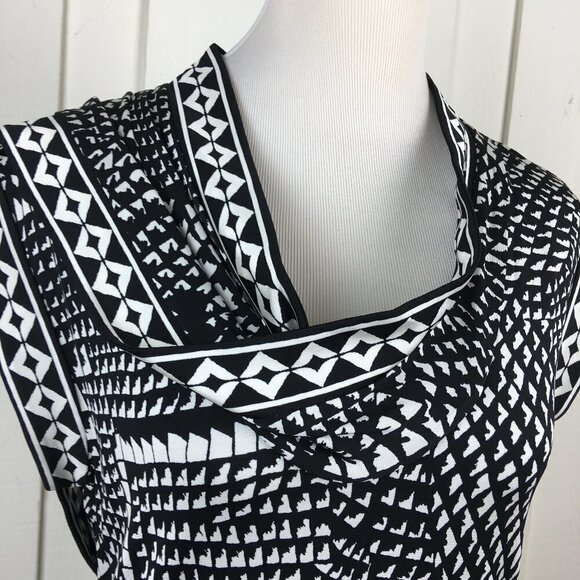 BCBGMAXAZRIA Sheath Dress Sleeveless Cowl Neck - Picture 2 of 5